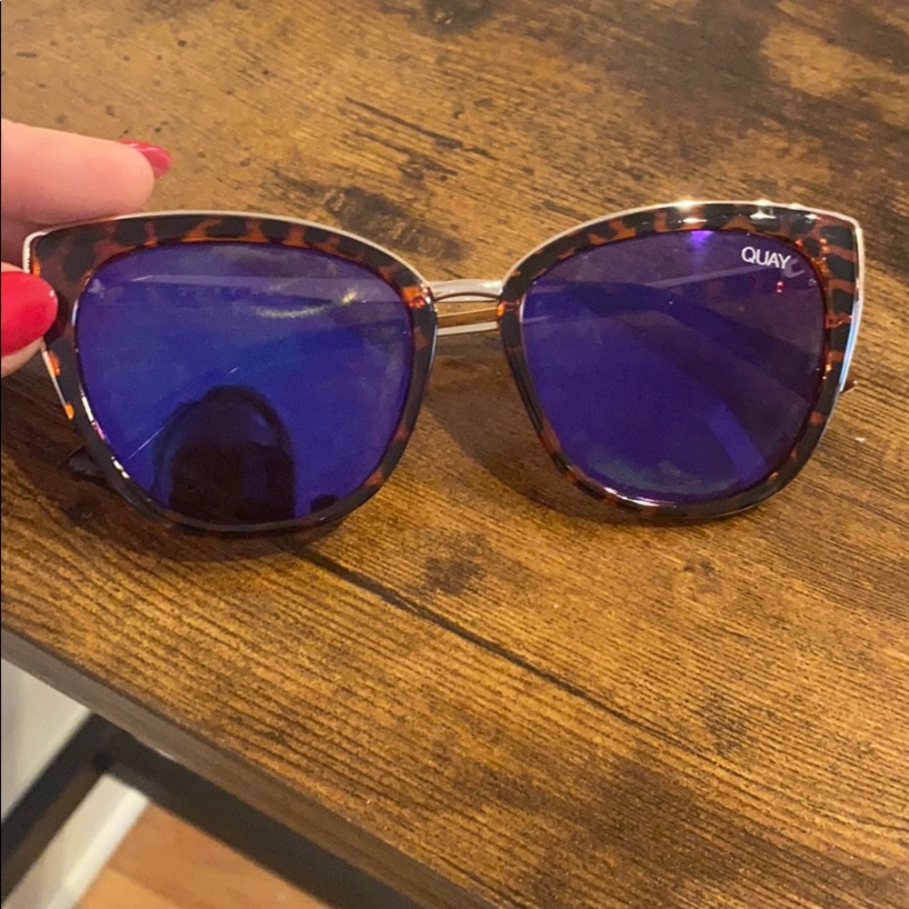 Quay sunglasses (honey 148)